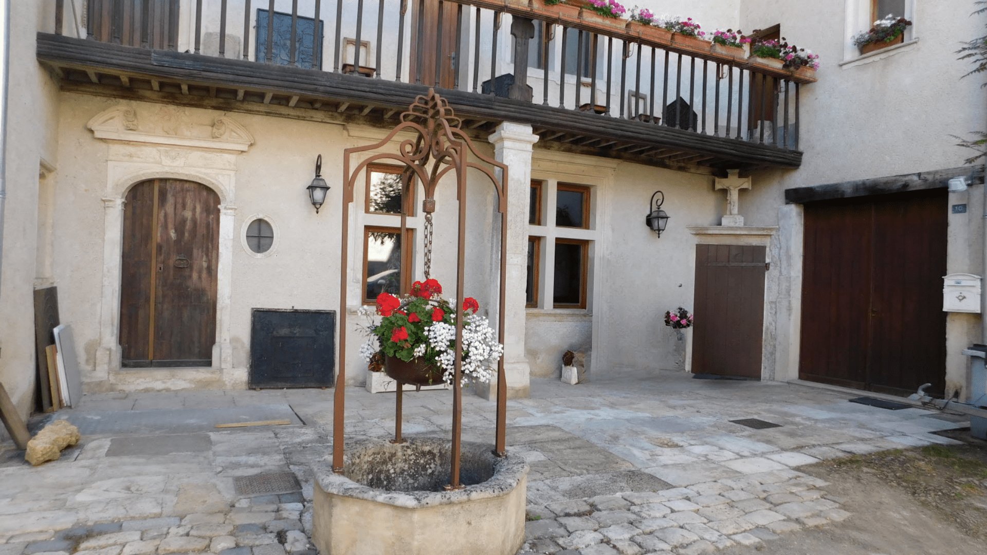 Maison des vouées.png