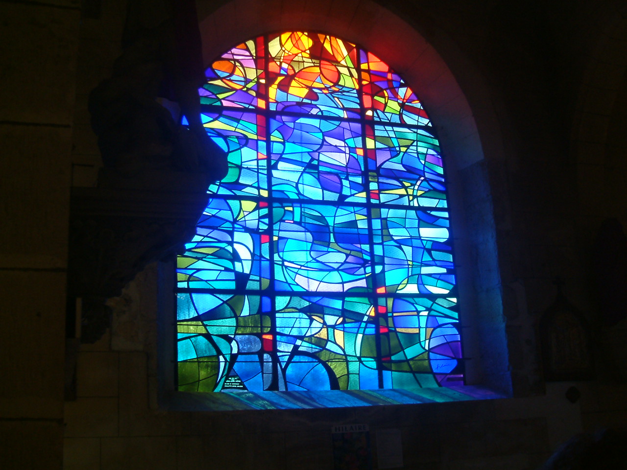 Eglise Saint Martin Vitrail.jpg