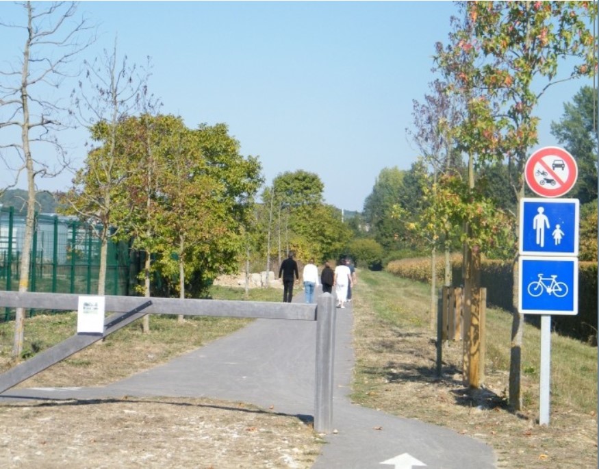Voie verte et sentier3.jpg