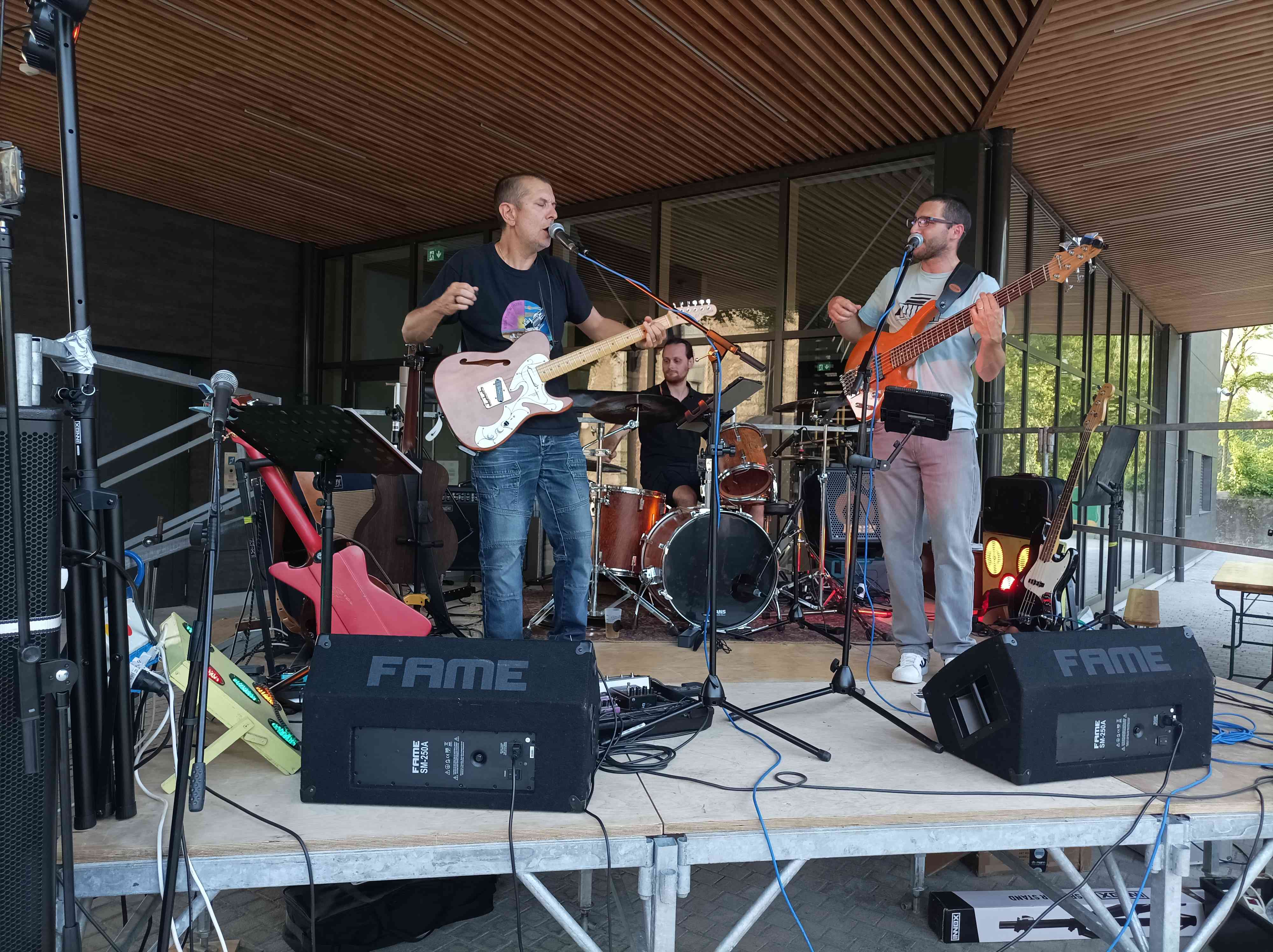 2025-06-13_Francin_Deladjaya trio_02.jpg