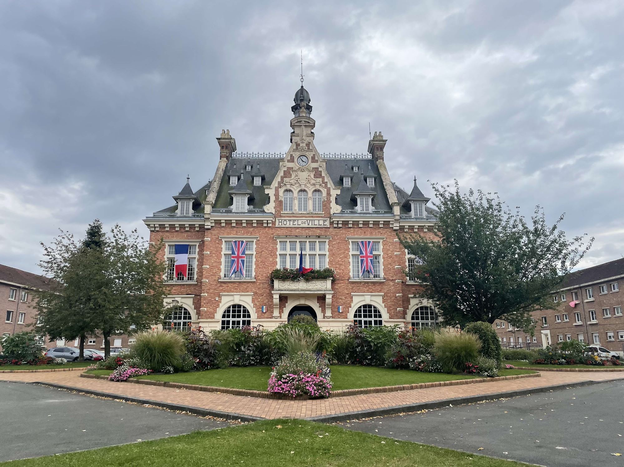 Mairie - façade - 2024.jpg