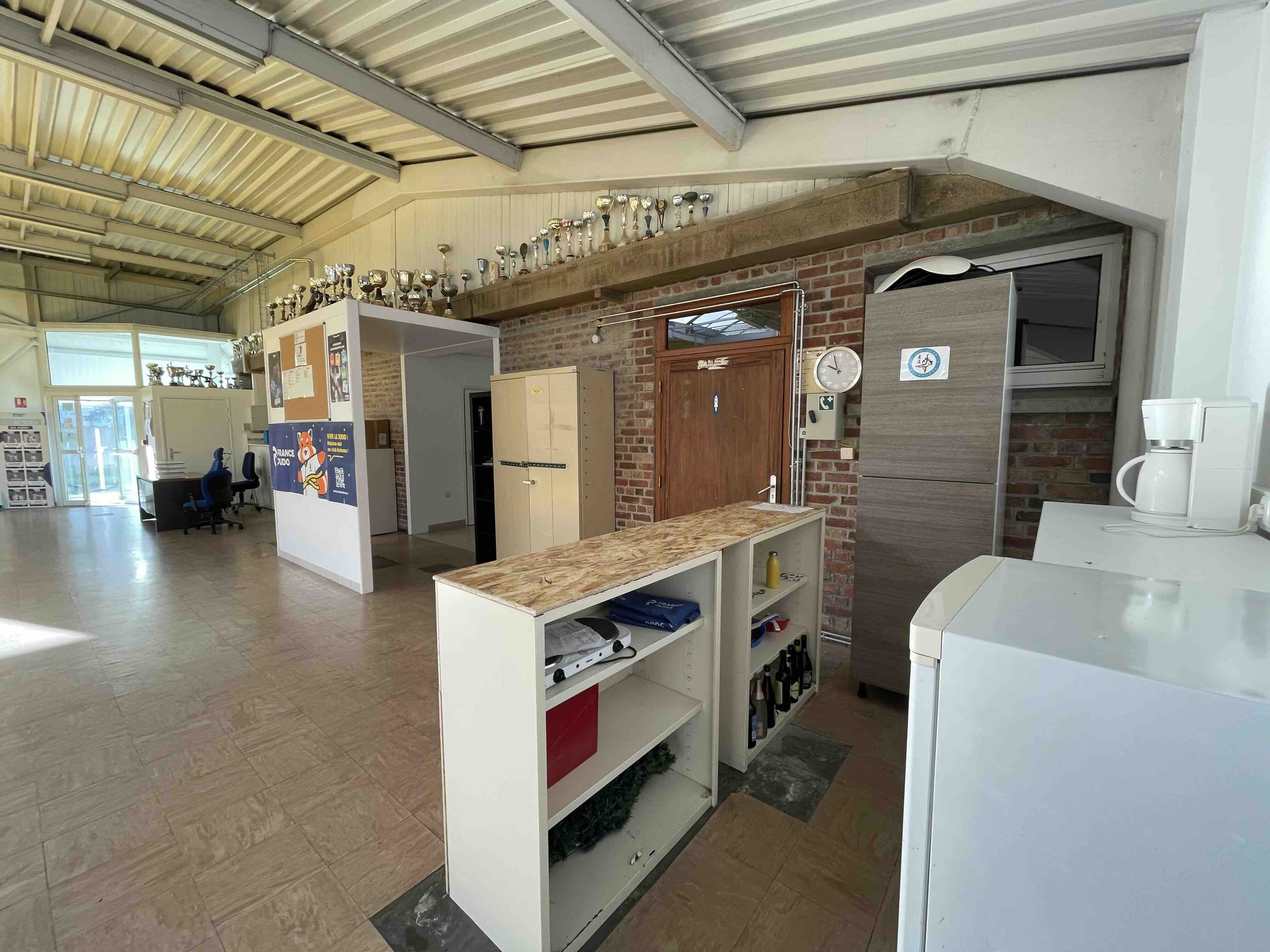dojo desoutter - bar.jpg