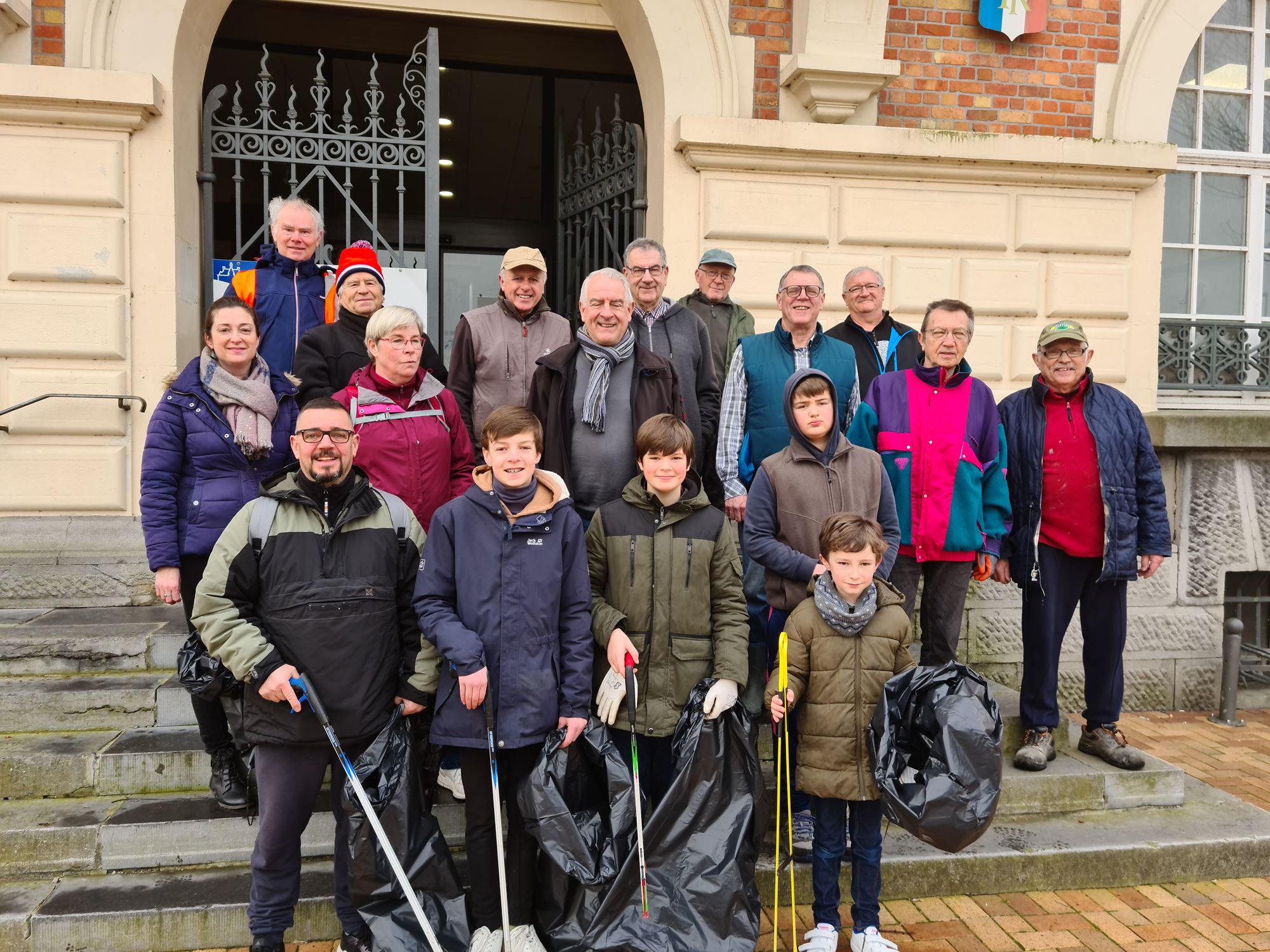 Operation citoyenne de collecte des déchets - 5 ma.jpg