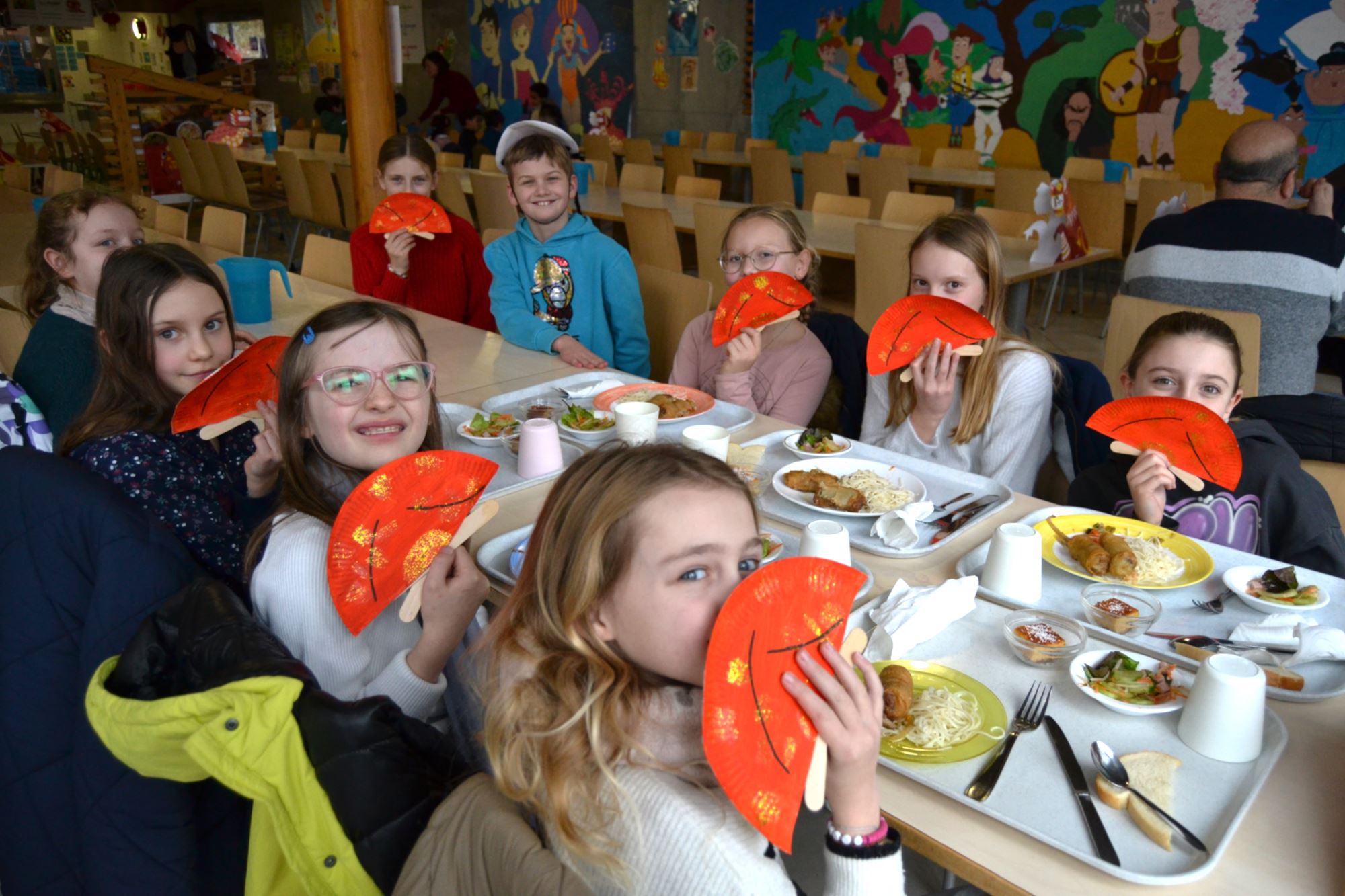 Restauration scolaire - rue des tramways - repas a theme sur l_Asie _2_.jpg