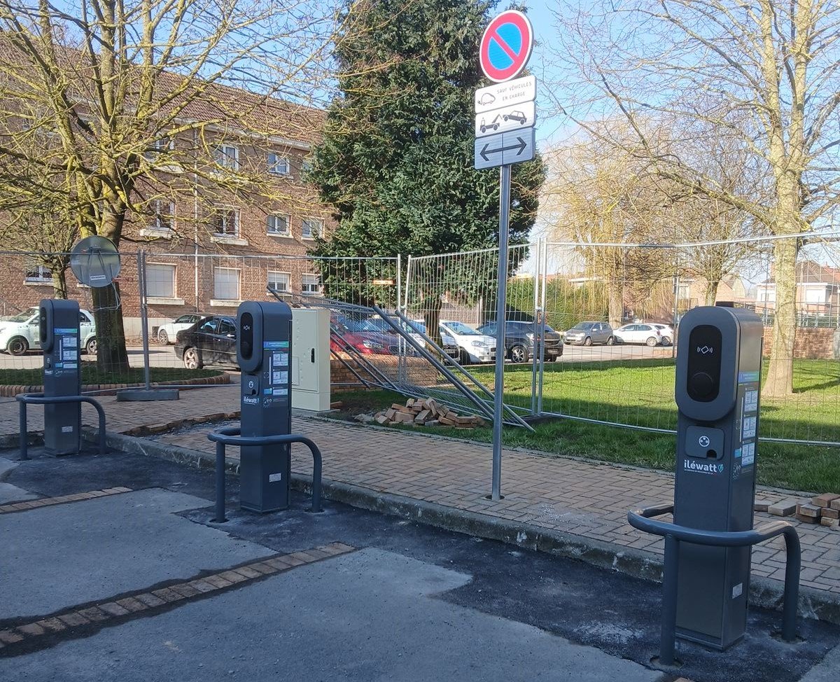 bornes de recharge iléwar - avenue Georges Baert _1_.jpg