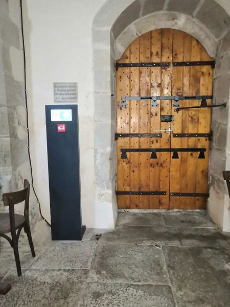 Travaux de mise en conformité électrique de l_église de Saint Laurent la Roche4.jpg