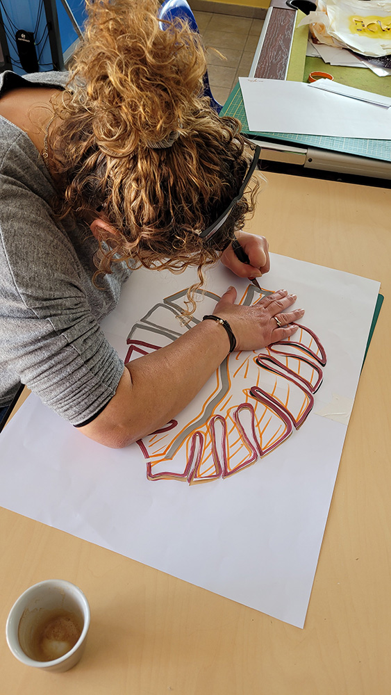 Découpe pochoir.jpg