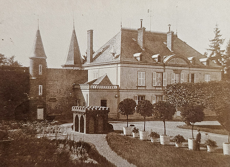 CHATEAU.jpg