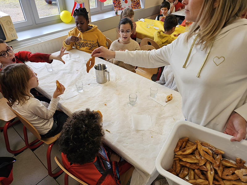 Carnaval dans les écoles _8_.jpg