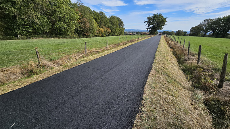 Route de la garaudière - nouvel enrobé.jpg