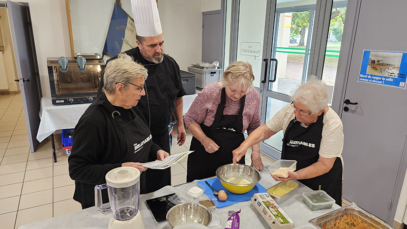 Les Insatiables_Atelier cuisine.jpg
