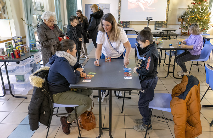 Jeux de société avec le CRV.jpg