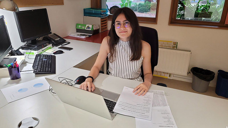 Erine au Centre Social.jpg