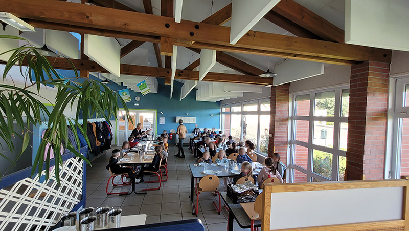 Restaurant scolaire_floute.jpg