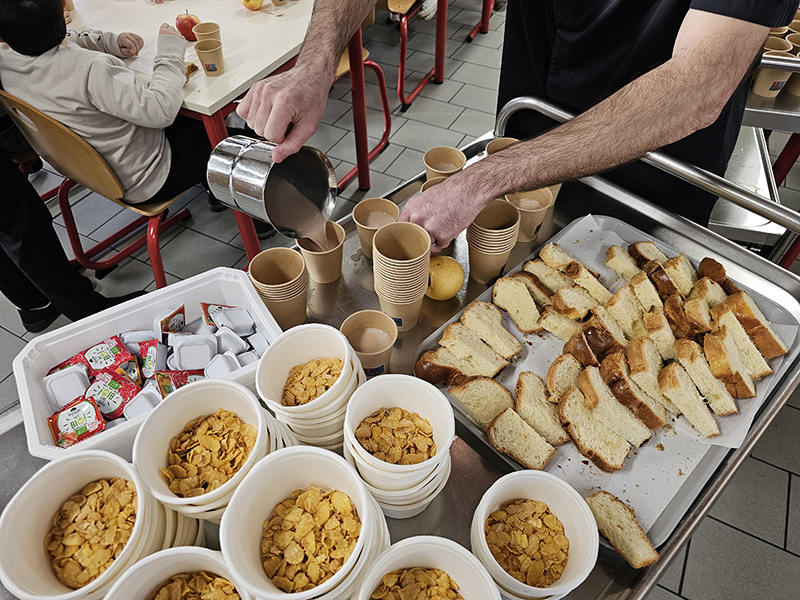 Petit-déjeuner bio _1_.jpg