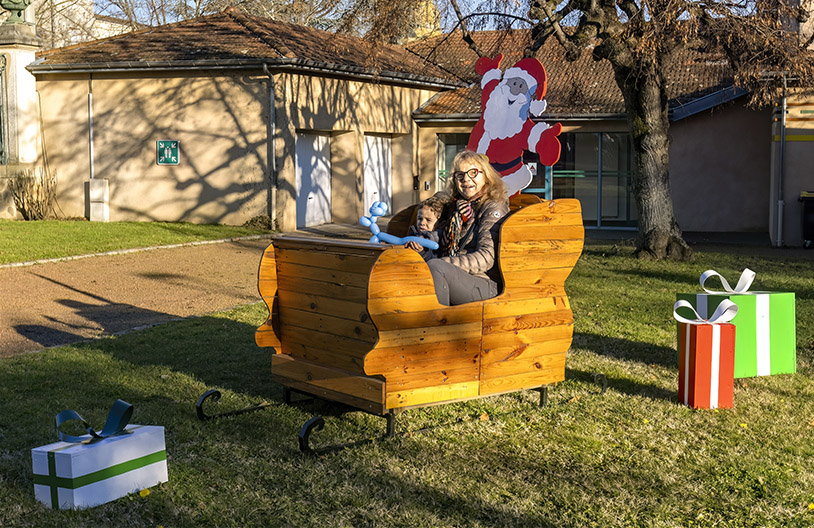 Les décors de Noel réalisés par les services techniques.jpg