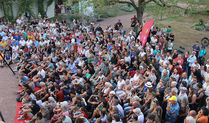 Fêtobourg public Web.jpg