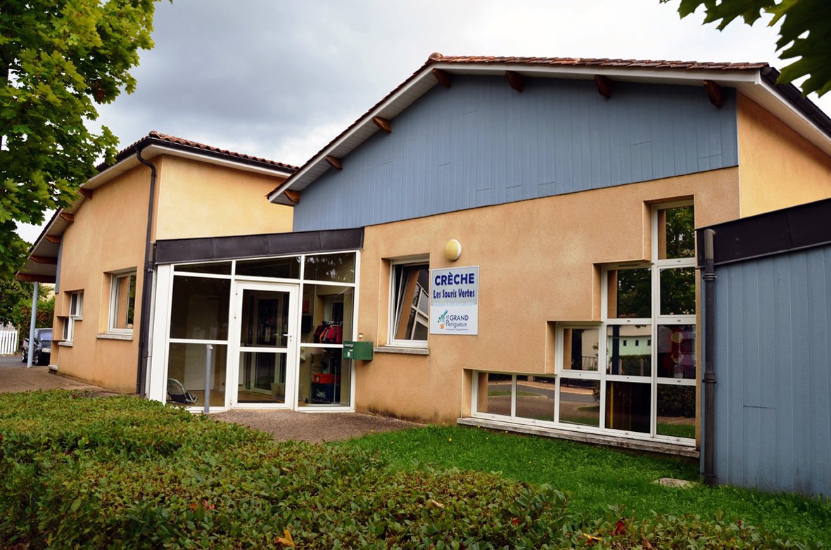 Crèche_E1.jpg