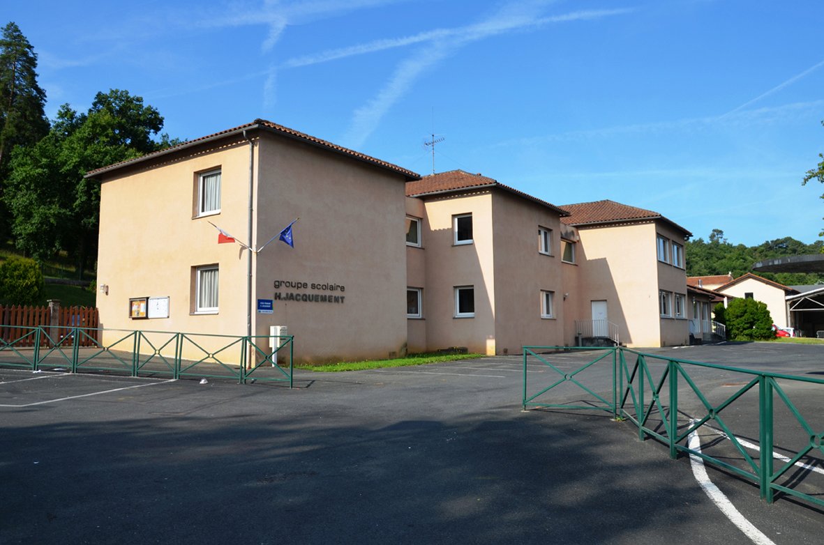 École élémentaire.jpg