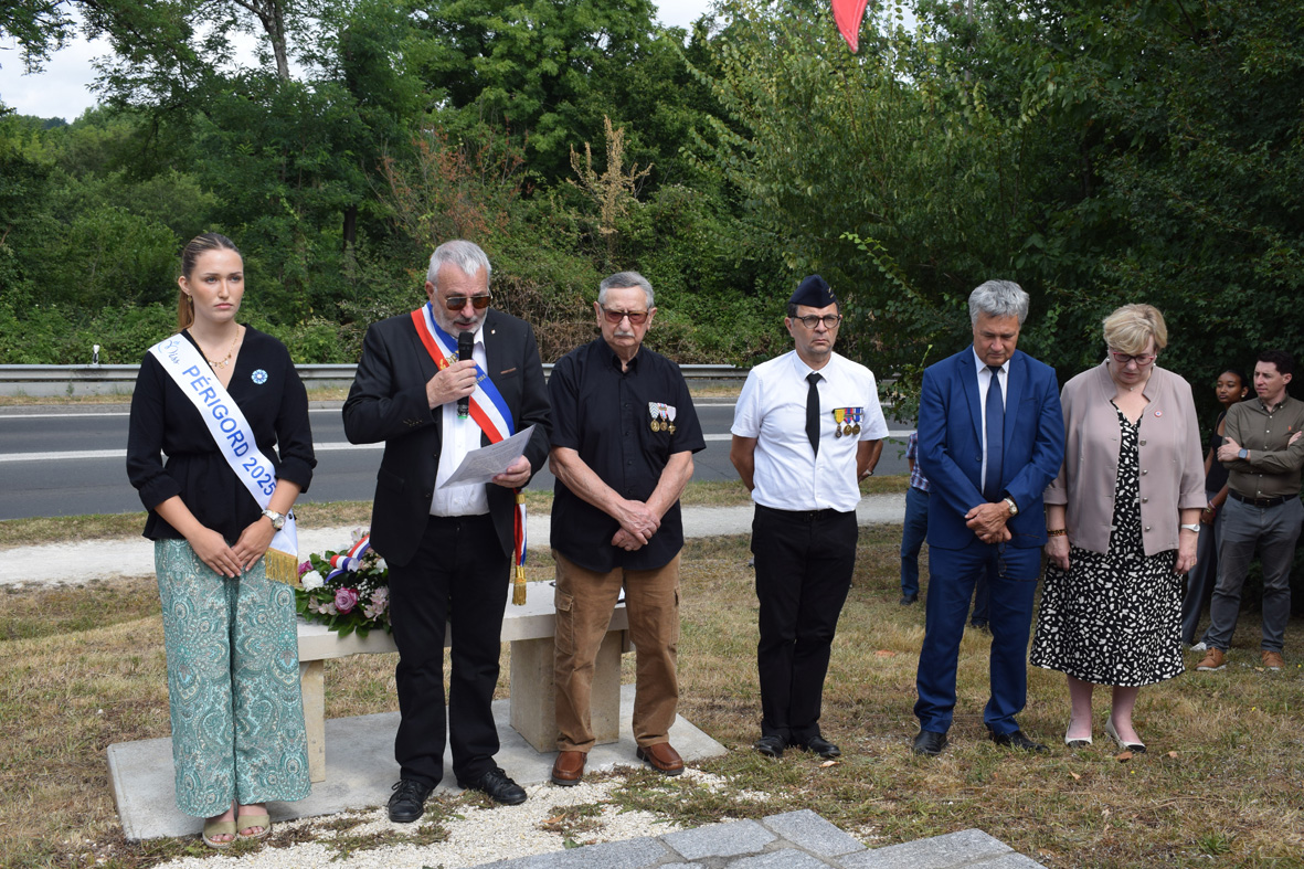 25_cérémonie 14 juillet_10.JPG
