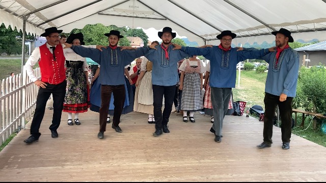 Joyeux Vignerons et Mandalkracher _1_.jpg