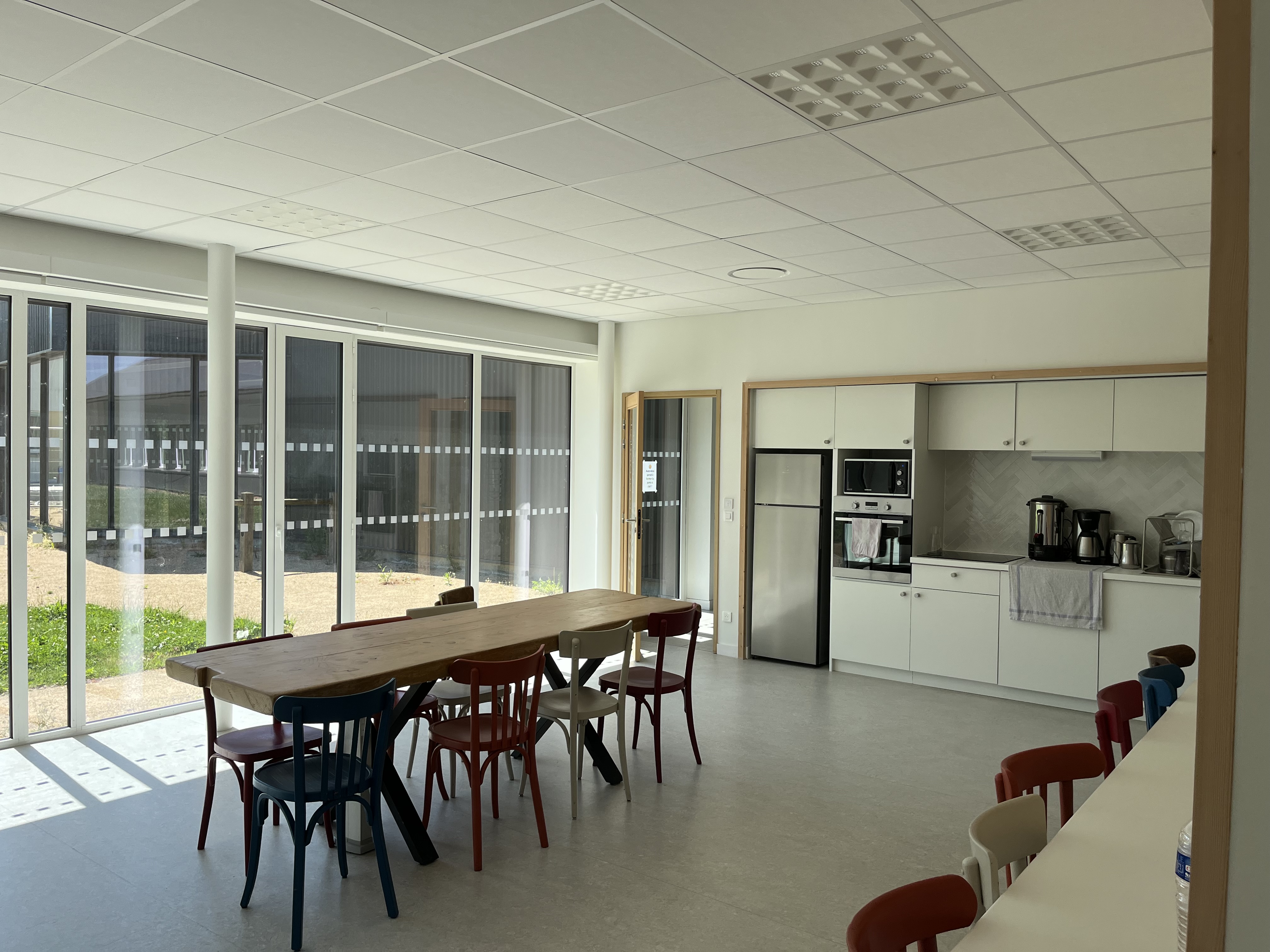 photo salle de convivialité.jpeg