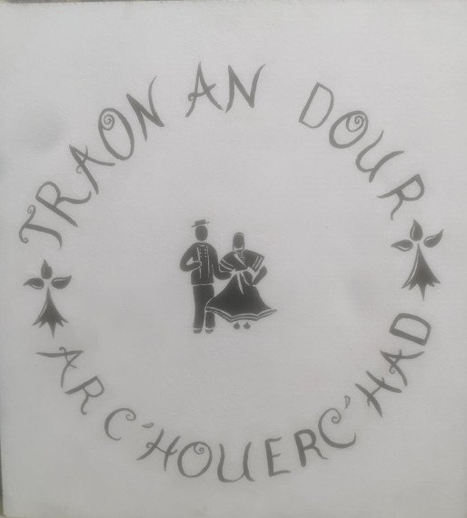 logo danses bretonnes .jpg