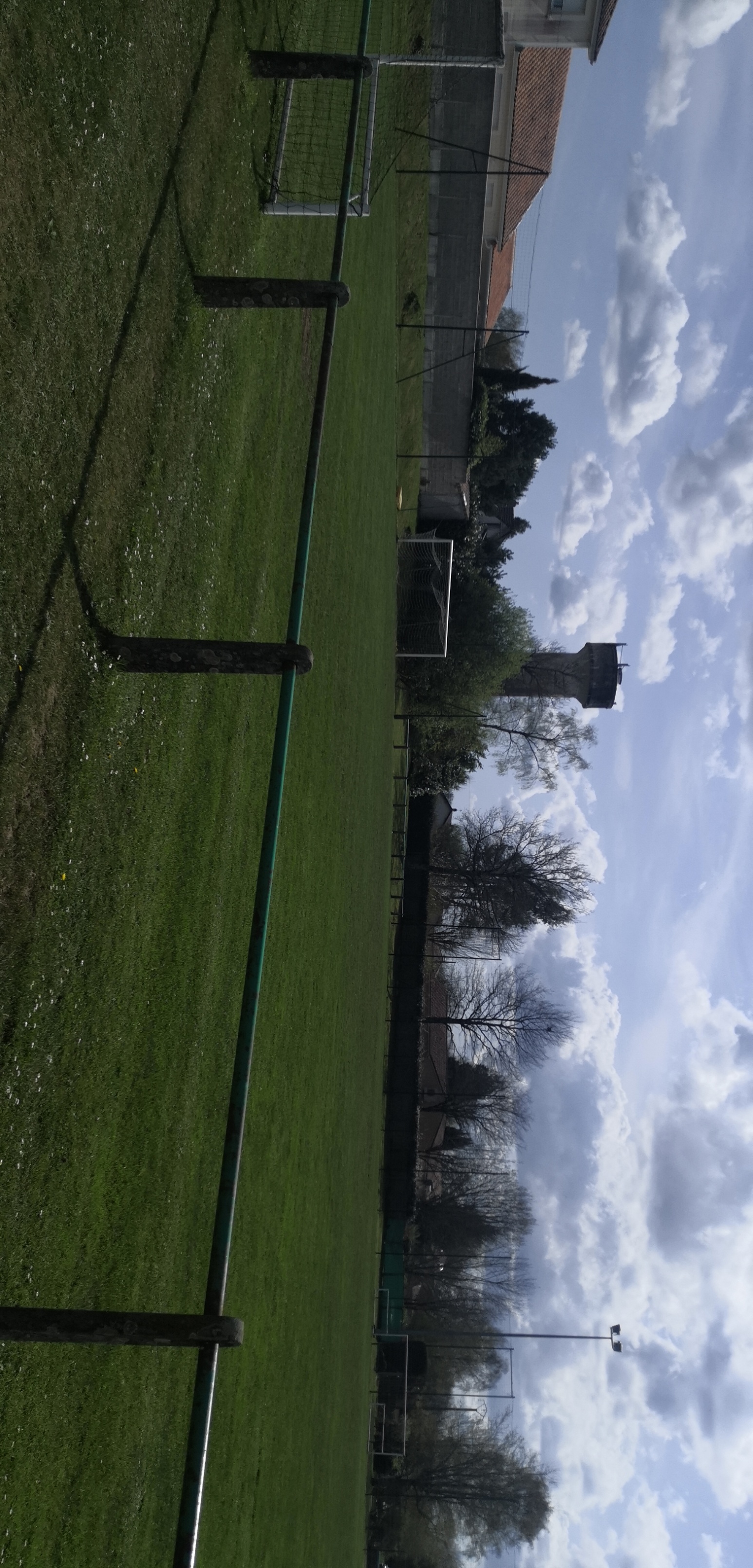 terrain foot cassepierre.jpg