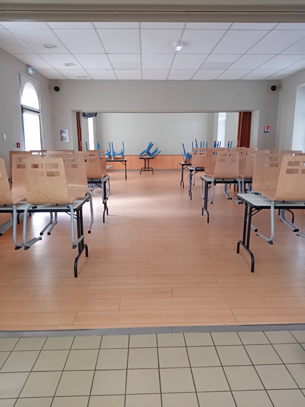 SALLE13.jpg