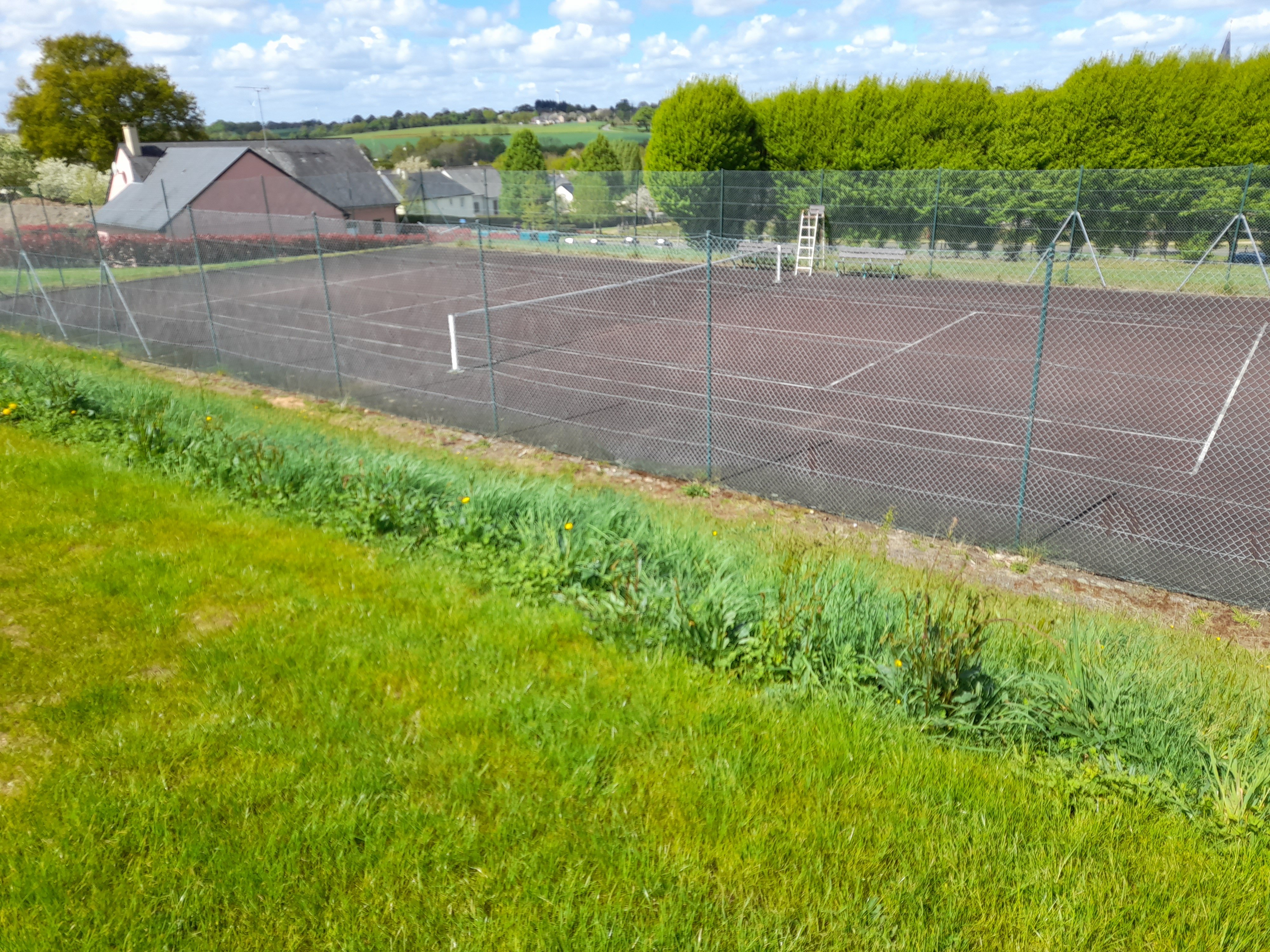 TERRAIN TENNIS2.jpg