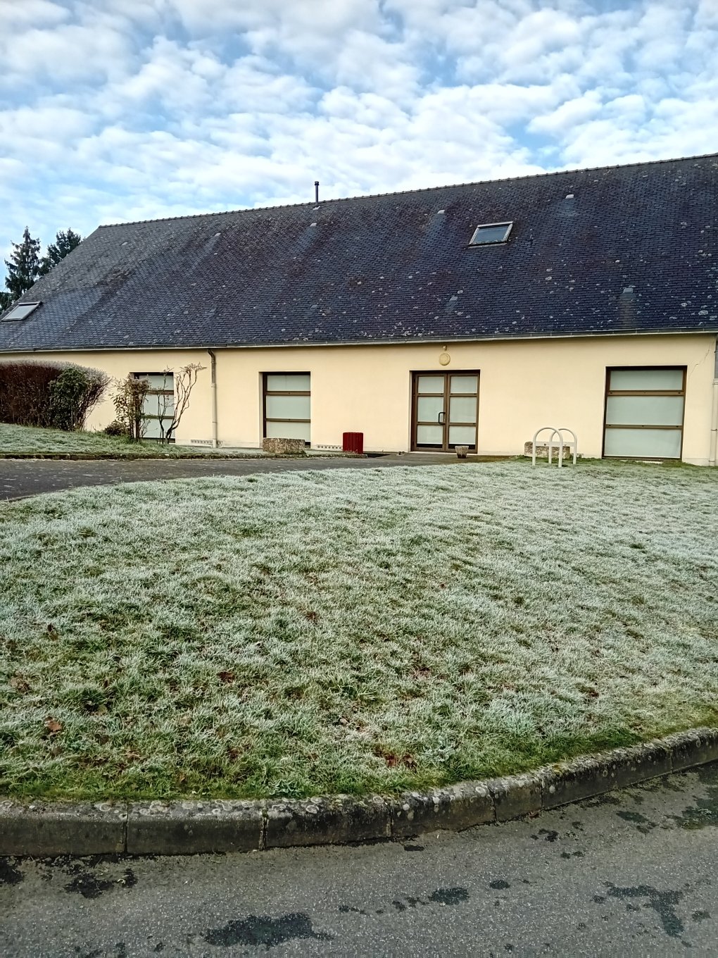 SALLE7.jpg