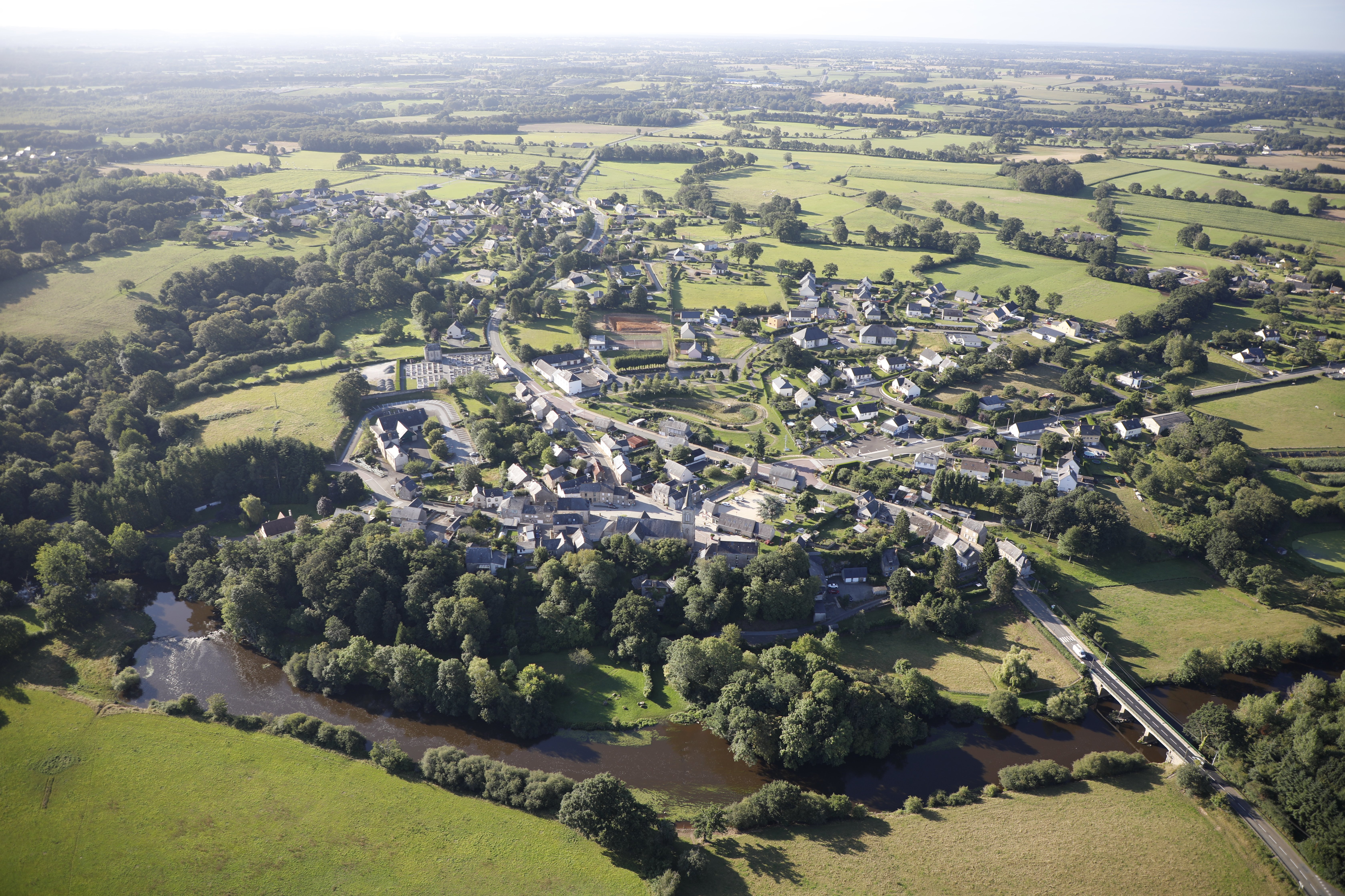 Bourg_8_.JPG