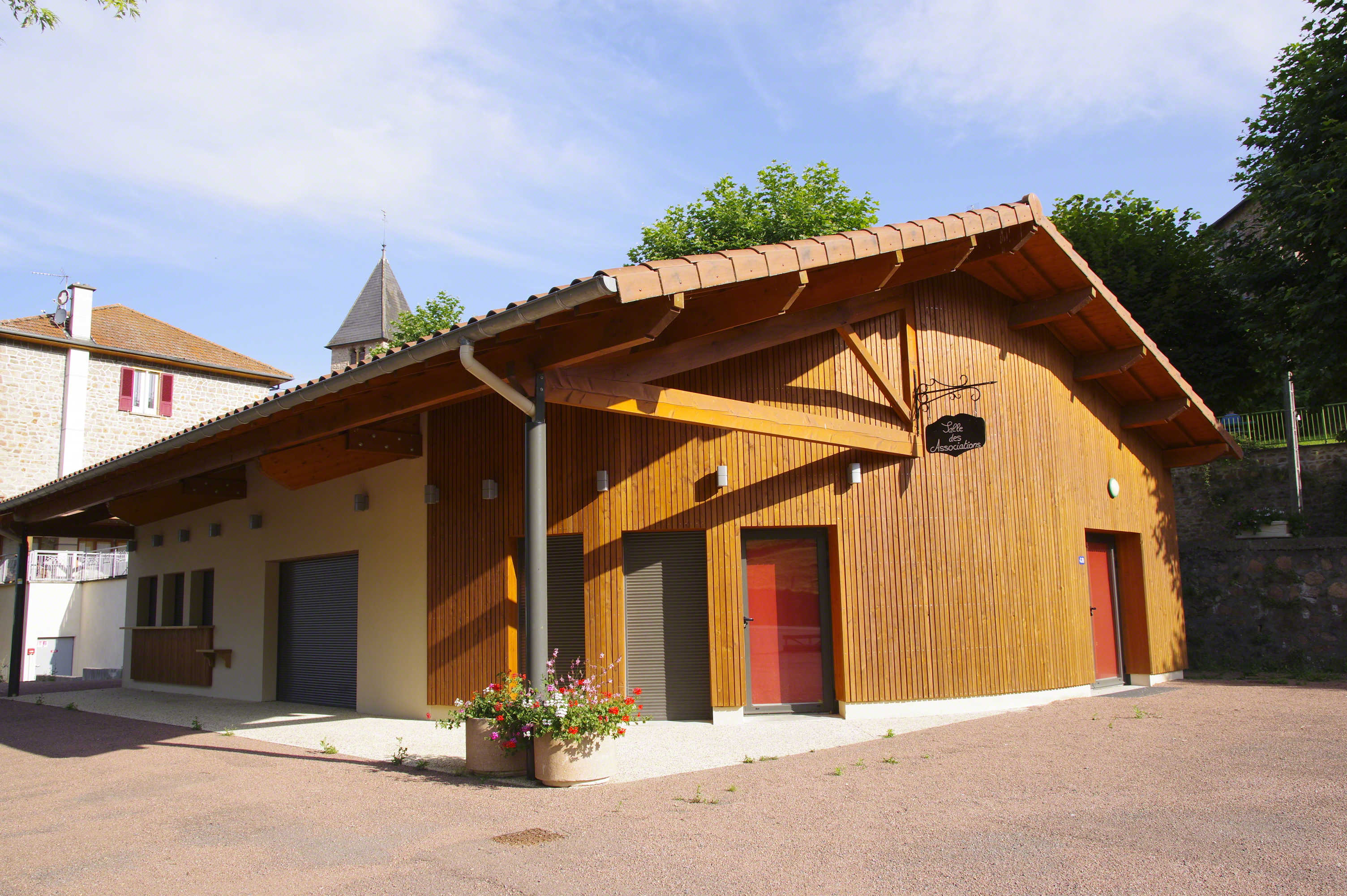 Mardore-salle des associations.jpg