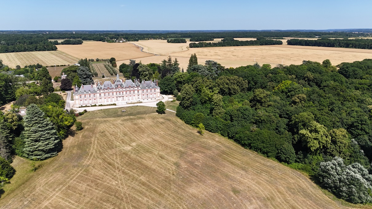 chateau de pinceloup.jpg