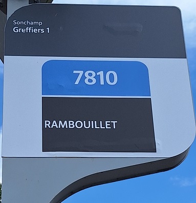 arrêt bus 7810.jpg