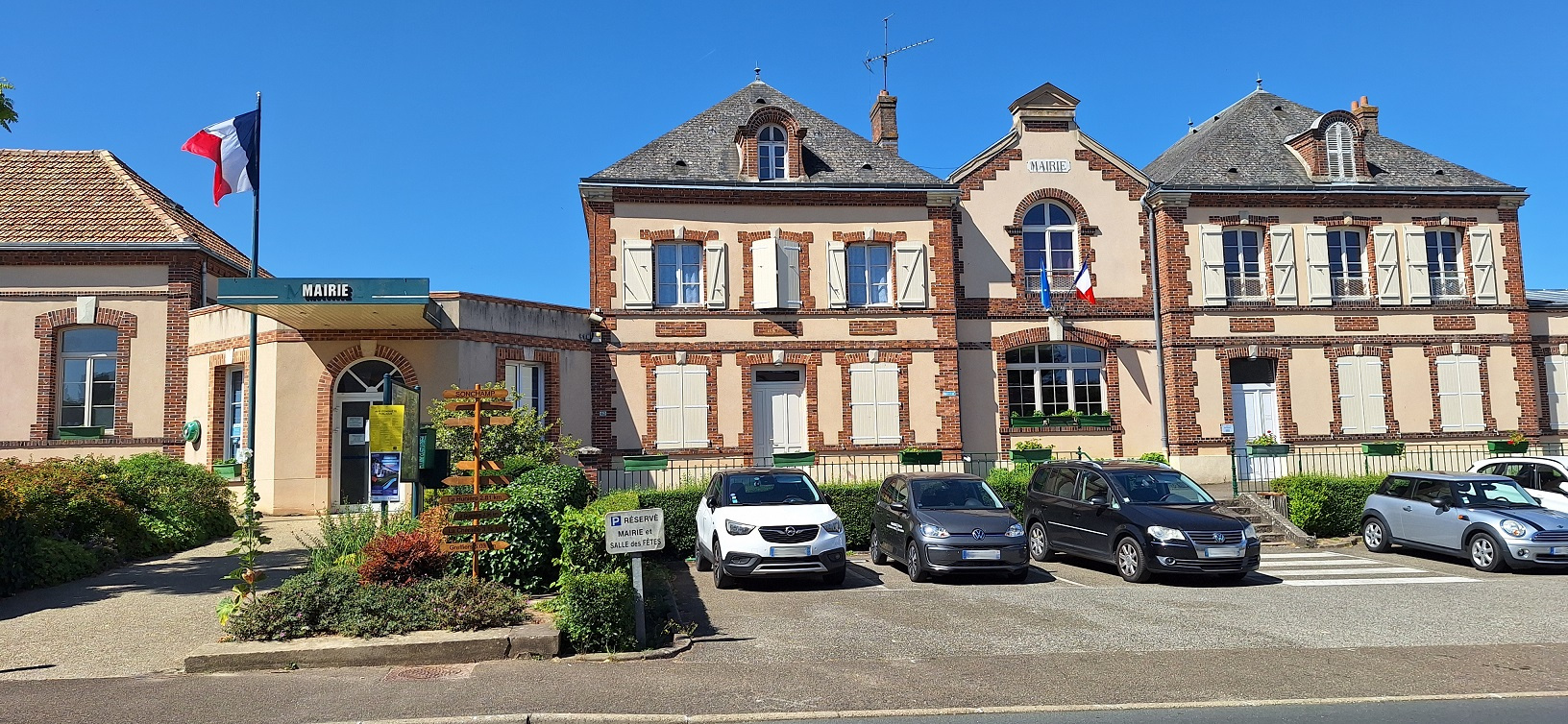 mairie.jpg