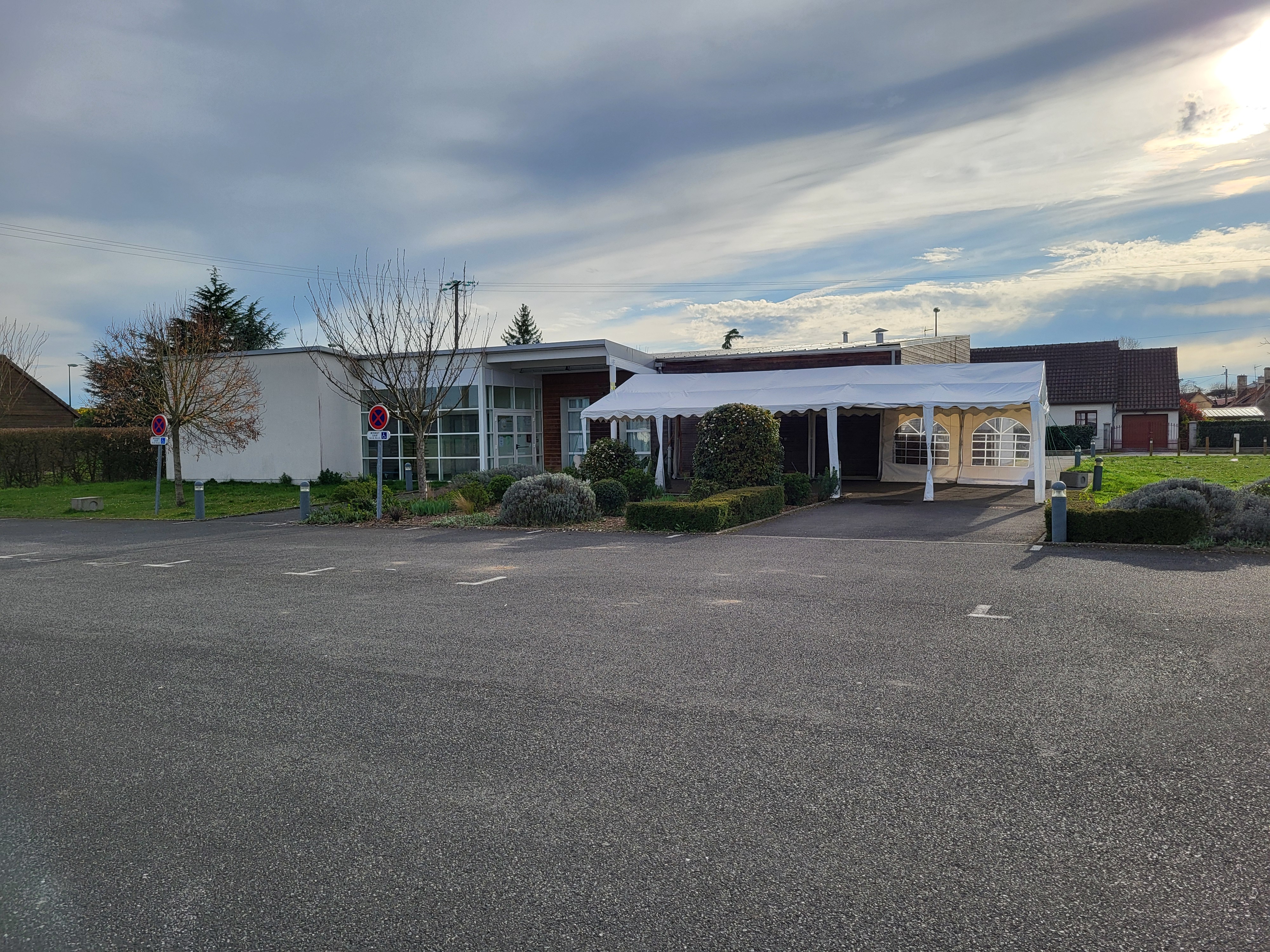 salle socio culturelle.jpg