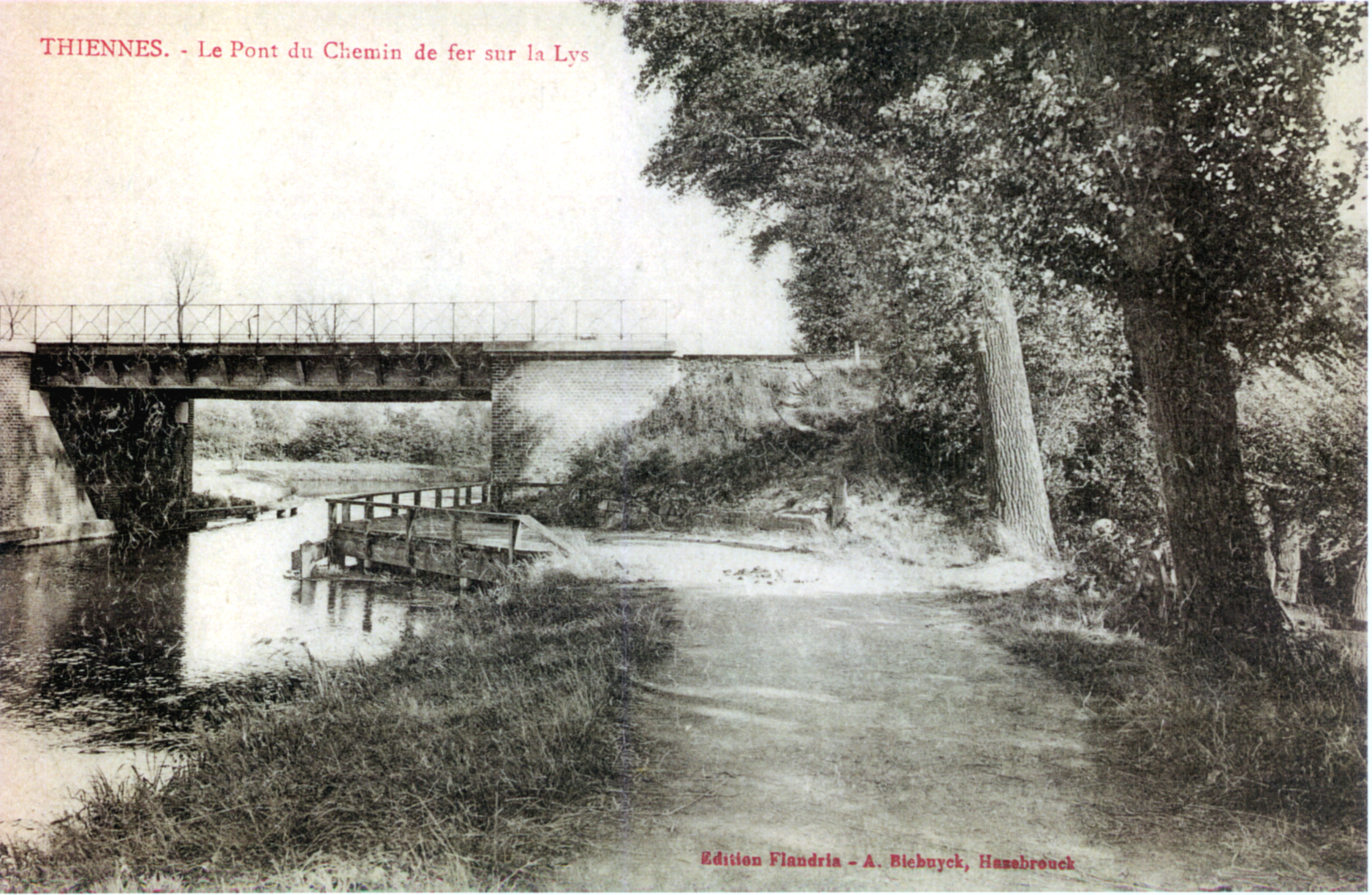 Thiennes-le-pont-du-chemin-de-fer-sur-la-Lys_1_-Copie.jpeg