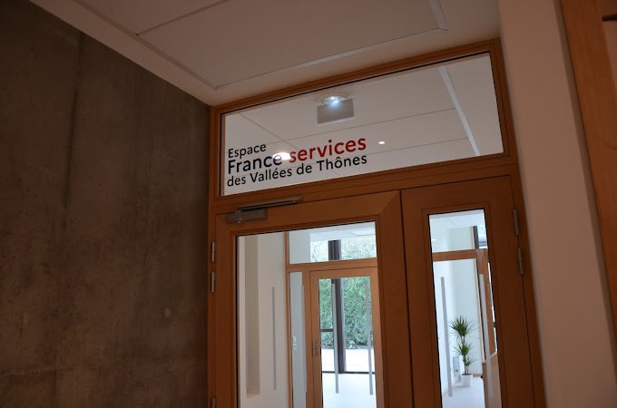 thones-france-services-2.JPG