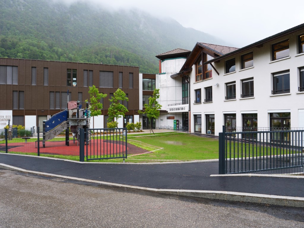 courfoyer.JPG