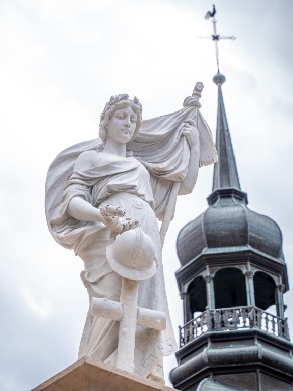 monument-thones1.jpg