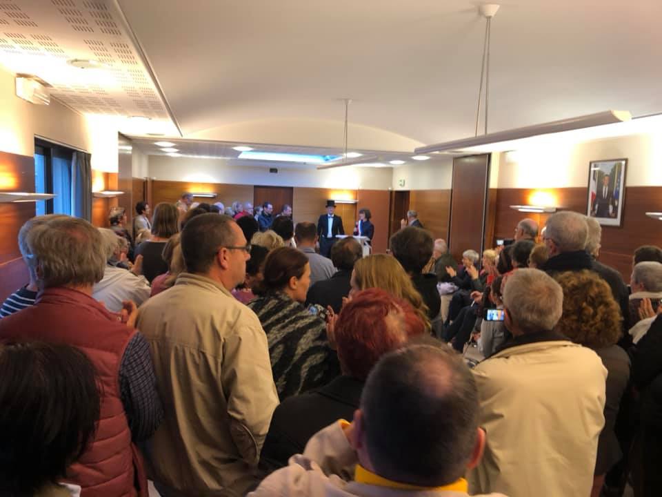 Public cérémonie officielle