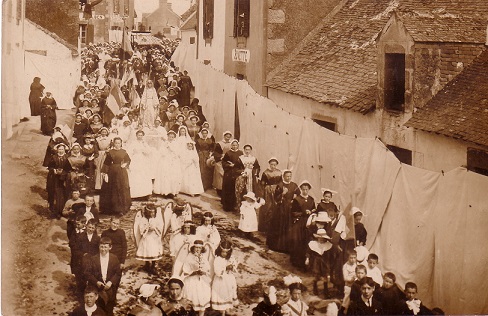 La fête Dieu 3.1.jpg