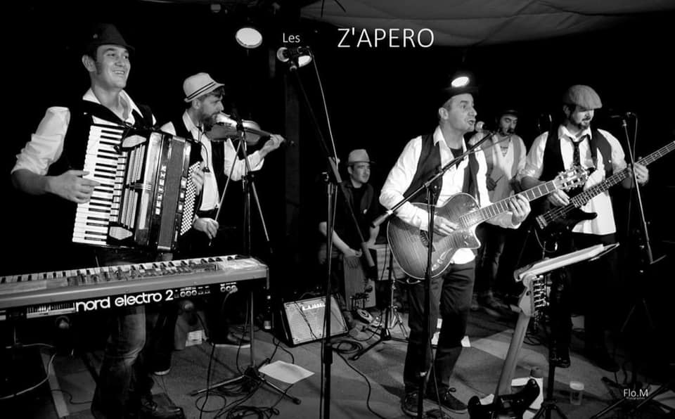 Les ZAPEROS.jpg