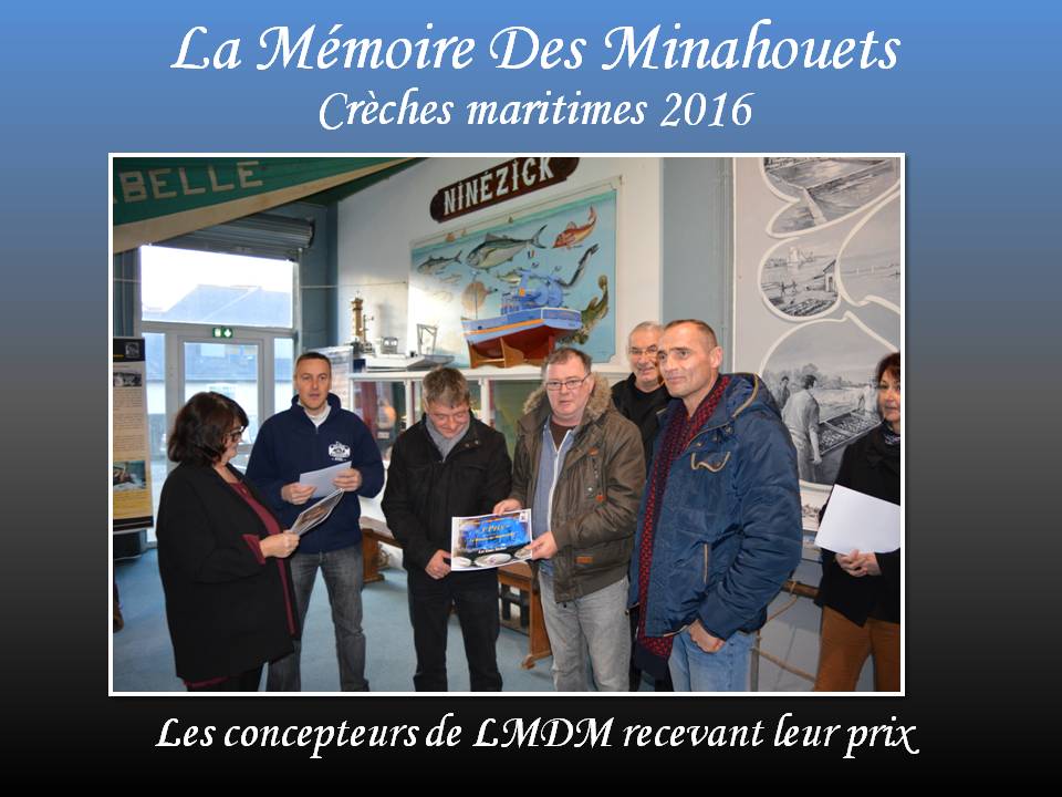Kes cobcepteurs recevant leur prix.jpg