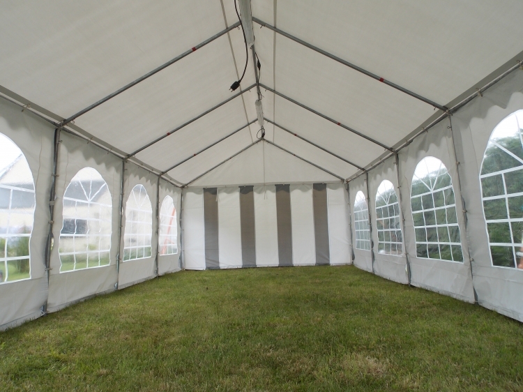 Vue intérieure de la tente 40m2