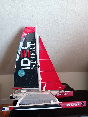 Maquette Trimaran IDEC SPORT.1.jpg