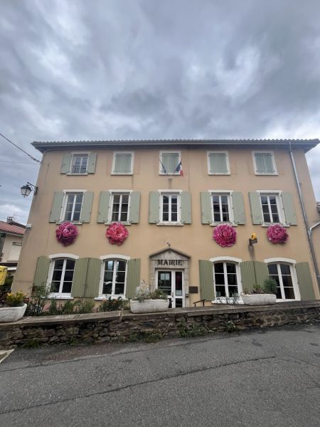 mairie.jpg