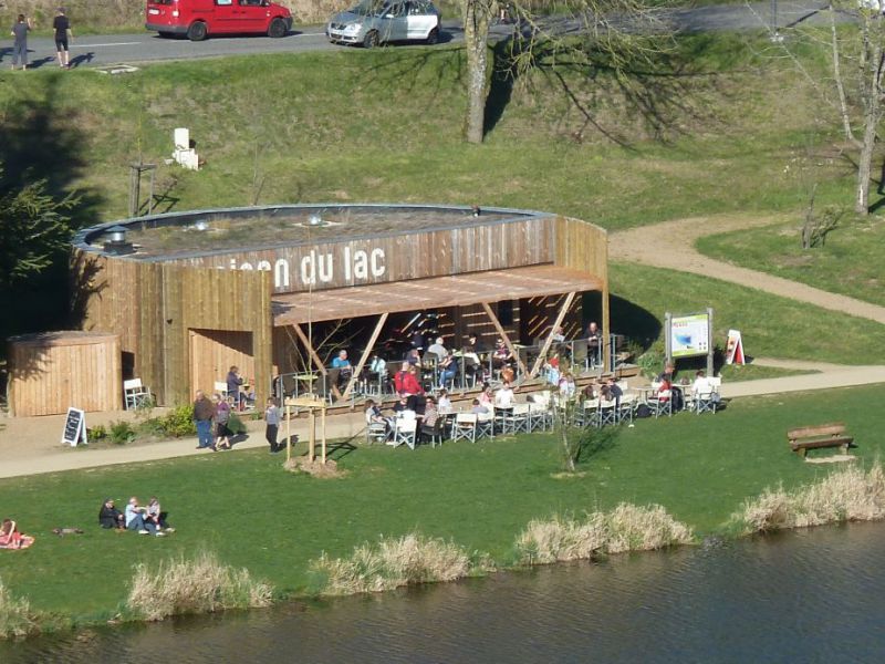 maison-lac.jpeg