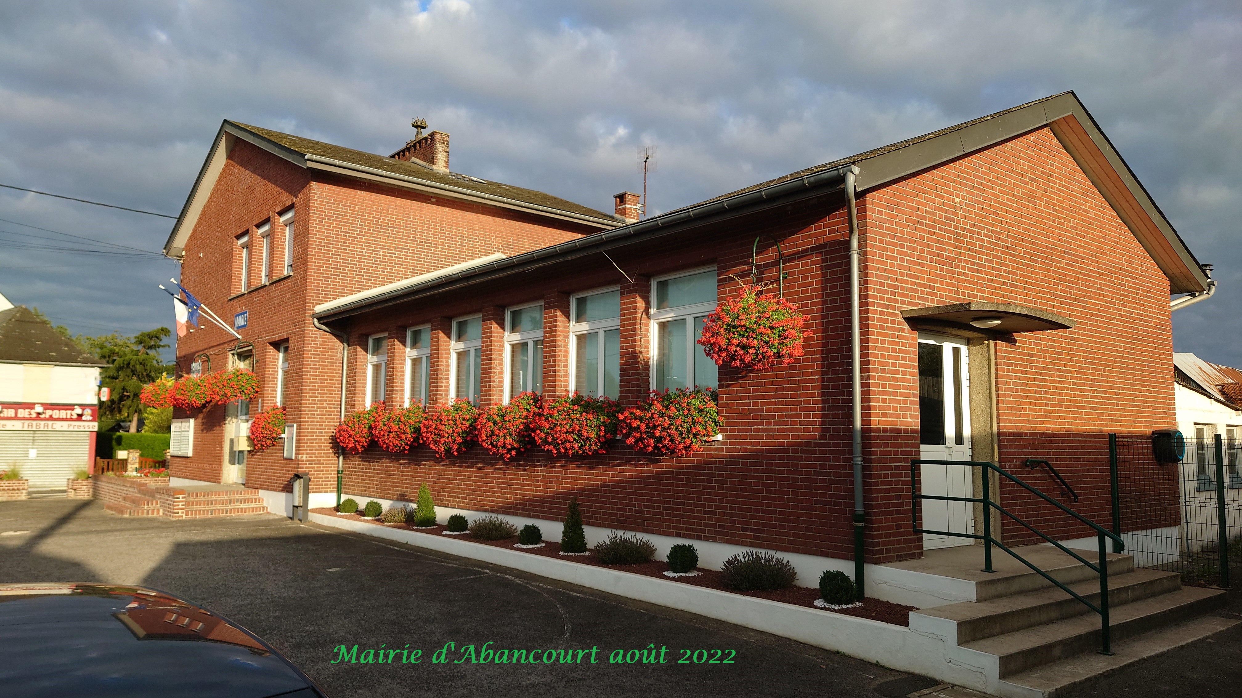 Mairie d_Abancourt août 2022.jpg